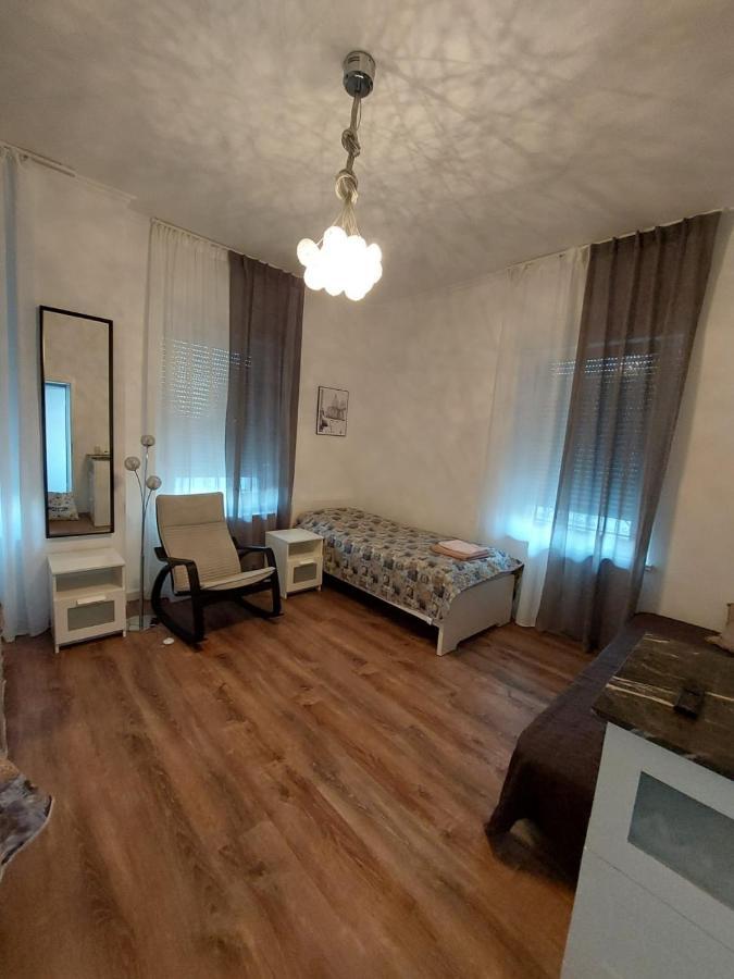 Gaestewohnung Mit Kueche Magdeburg An Der Elbe エクステリア 写真